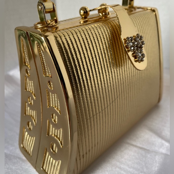 Special Event Clutch. - Picture 3 of 11